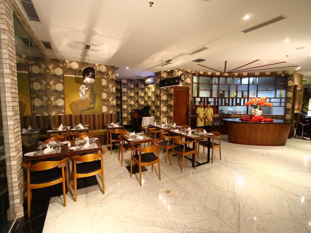 Sotis Hotel Jakarta Exterior photo